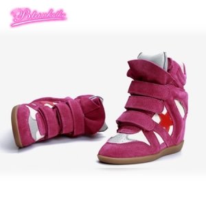 Isabel Marant Dark Red Star (France)