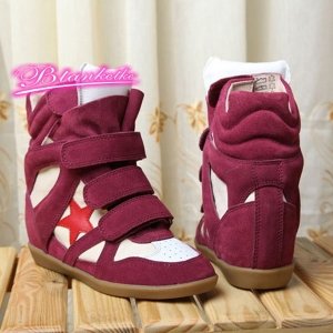 Isabel Marant Dark Red Star (France)