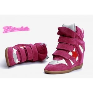 Isabel Marant Dark Red Star (France)